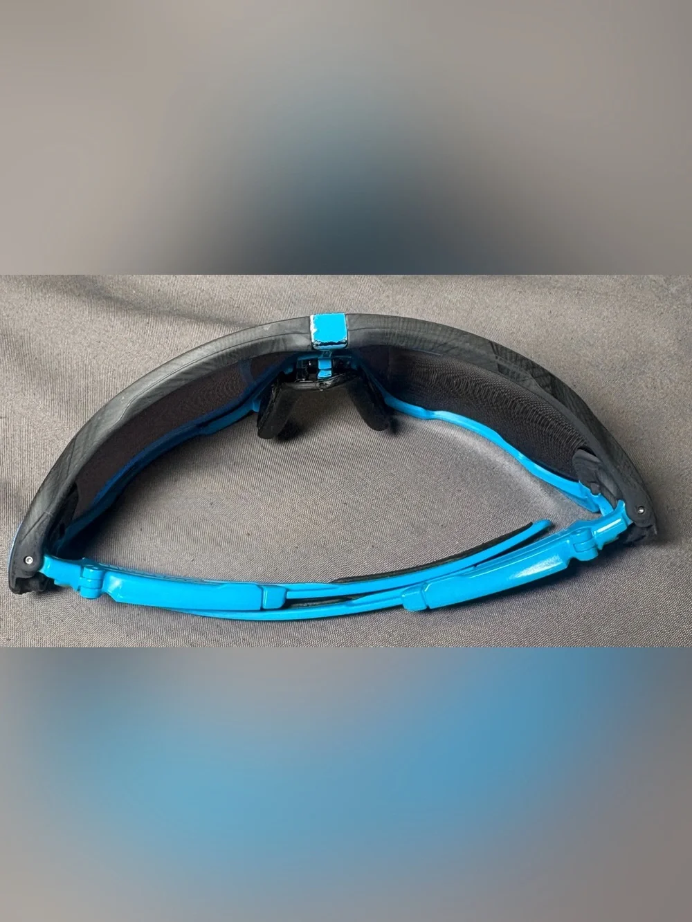 Oakley Sports Sunglasses Blue and Black Shield Lens